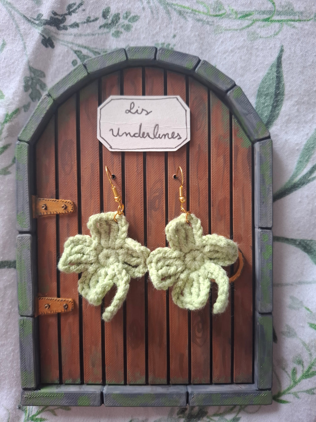 Shamrock crochet earrings
