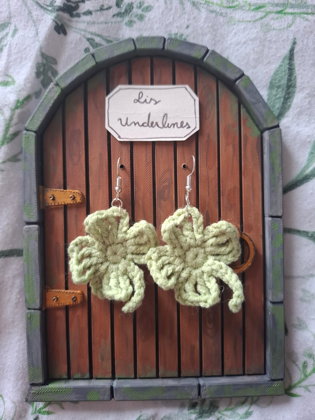 Shamrock crochet earrings