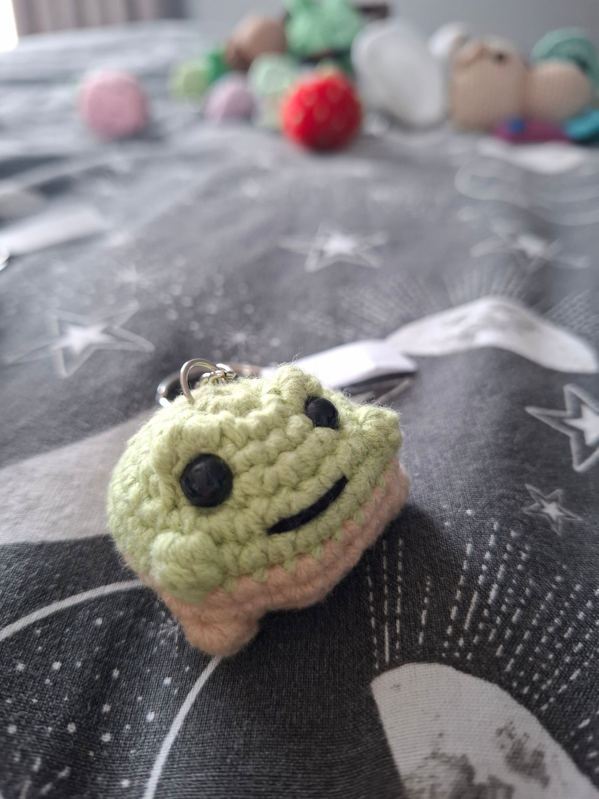 Mini frogs amigurumi